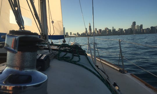 Alquile una balandra Pearson Cruising Sloop de 31' en Chicago