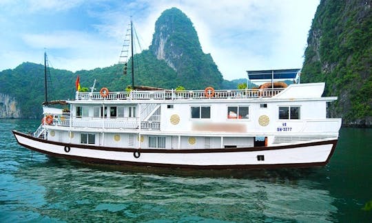 HALONG BAY 2 DAYS 1 NIGHT TOUR FROM HANOI WITH COZY BAY CRUISES
