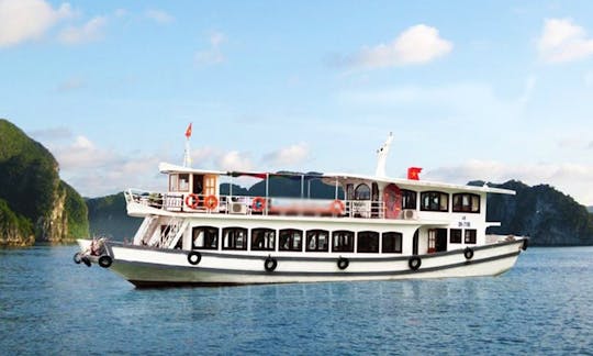 HALONG BAY ONE DAY GROUP TOUR FROM HANOI WITH ALOVA CRUISES