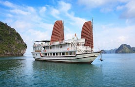 Charter Legacy Cruise – 3 Star Junk Boat in Hanoi,Vietnam