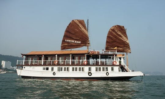 Charter 89' Annam Junk 8 Cabins in Ha Long City, Vietnam