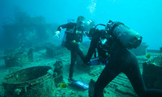 Enjoy Diving Courses in Balaclava, Mauritius