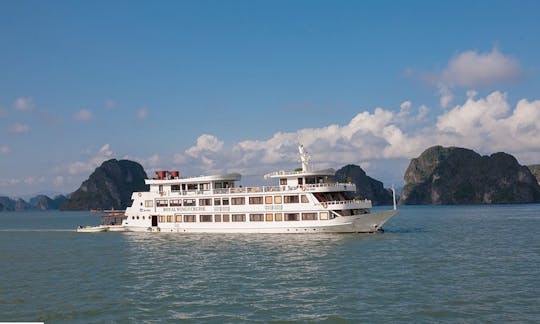 Charter 177' Royal Wings Cruise Passenger Boat in Ha Long City, Vietnam