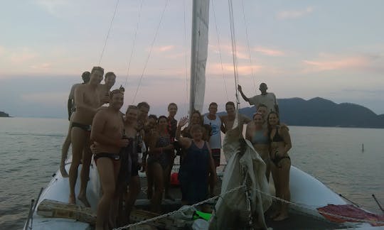 Profitez de croisières au coucher du soleil à Chembe, au Malawi