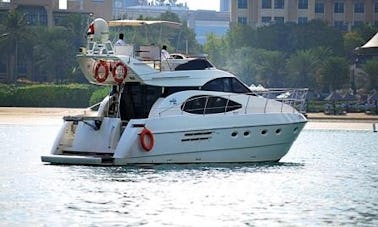 52ft Azimut Yacht Cruise Dubai United Arab Emirates