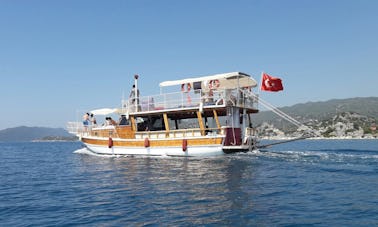 Profitez d'excursions en bateau et de visites touristiques à Antalya, en Turquie, sur l'île de Kekova et le village de Simena