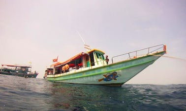 Desfrute de viagens e cursos de mergulho em Tambon Ban Tai, Tailândia