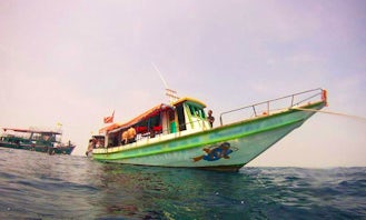 Enjoy Diving Trips and Courses in Tambon Ban Tai, Thailand