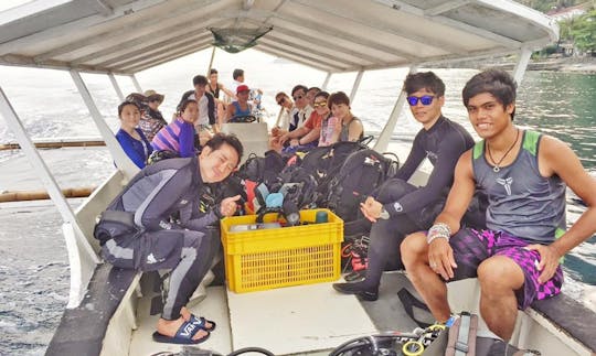 Programa de buceo Fun Discover en Mabini, Filipinas