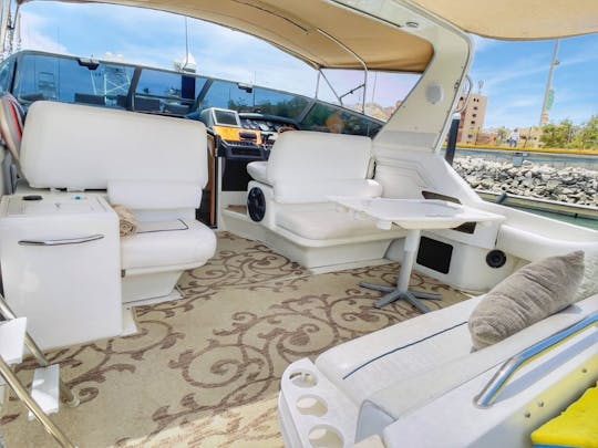 Sea Ray available for rent in Cabo San Lucas 