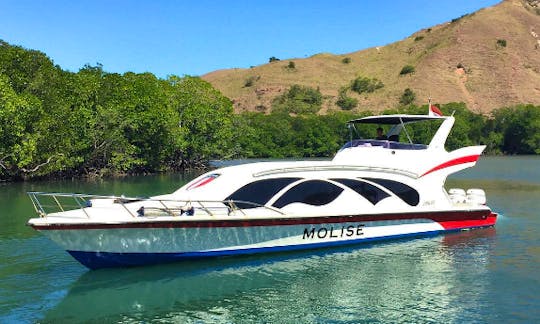 Hit the water with boat tours and cruises in Komodo, Indonesia