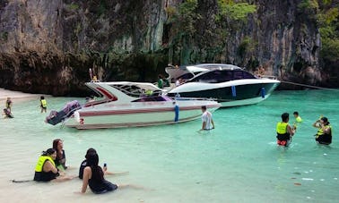 Passeio privado de lancha ao pôr do sol em Koh Phi Phi e Railay, Krabi