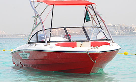 Boat Cruise Around the Arabian Gulf Aboard a Stunning Red Bowrider