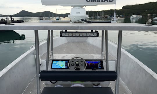 Center Console fishing charter in Nouméa, New Calendonia