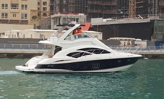 Max 10 Guest Yacht Charter in Dubai