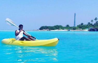 Rent a Single Kayak in Keyodhoo, Maldives