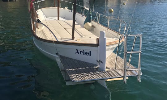 TRADITIONAL MALLORQUIN BOAT Ferrer Roselló 32 pams rental in Port d'Andratx