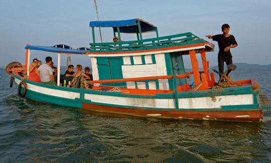 Louez un chalutier à Krong Kampot, Cambodge