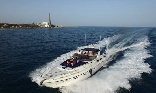 Motor Yacht Rental in Gran Canaria