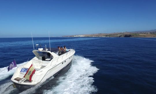 Motor Yacht Rental in Gran Canaria