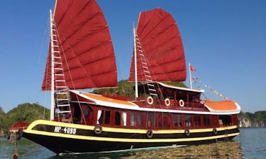 Passeios de barco excepcionais em Qung Ninh, Vietnã em um Gulet