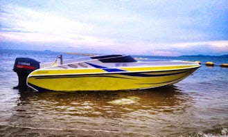 Experience the bay of Pattaya with this Bowrider in Chonburi, Thailand
