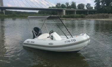 Rent Brig Eagle 340 Dinghy in Trogir, Croatia