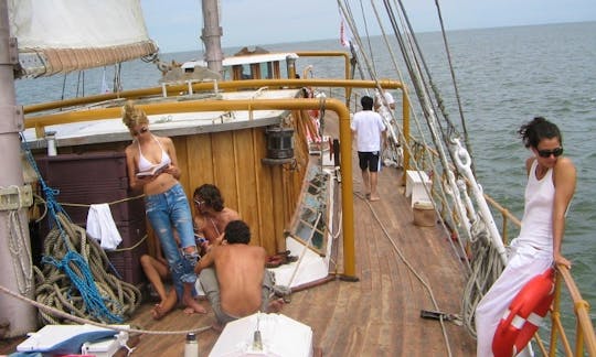Tall Ship for rent in Bahia, Brazil