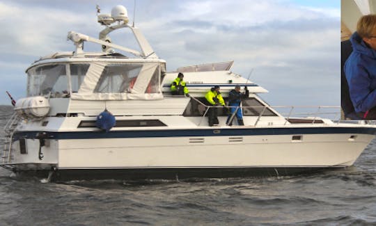 Enjoy Fishing in Kabelvåg, Nordland on 48' Motor Yacht