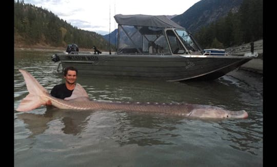 Full Day Sturgeon Fishing Adventure on Frazer River, British Columbia