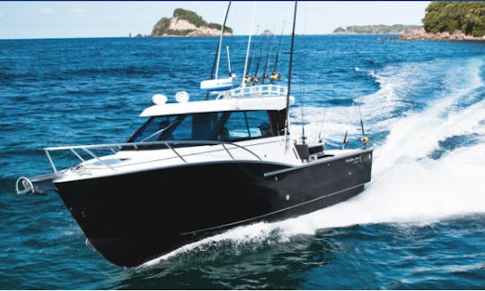 Enjoy Fishing On 30ft ''Albacora'' Boat In Whangaroa, New Zealand