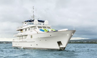 Charter Stella Maris Power Mega Yacht in Quito, Ecuador