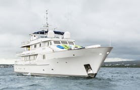 Charter Stella Maris Power Mega Yacht in Quito, Ecuador