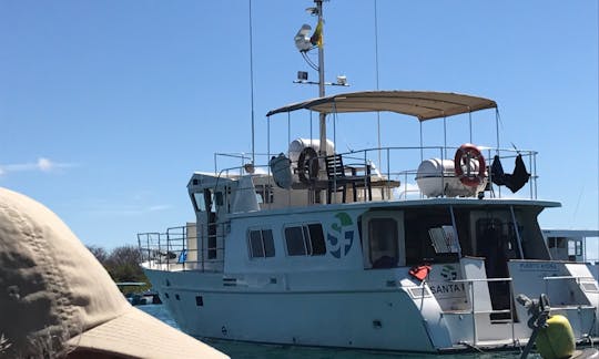 Charter 52' Santa Fe III Trawler in Guayaquil, Ecuador