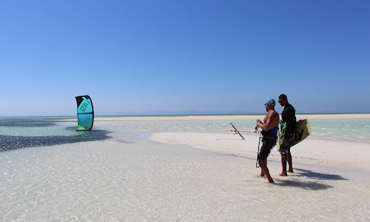 Clases de kitesurf y alquileres en EL GOUNA, gobernación del Mar Rojo, Egipto