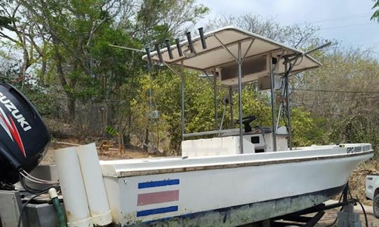 Fishing Charter in Nosara, Costa Rica on 27' Center Console