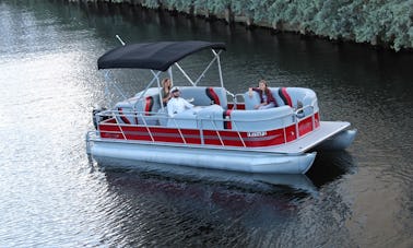 Barco de festa Bentley Luxury Pontoon 2021 em Hollywood