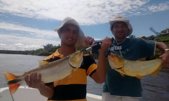 Enjoy Fishing in Paraná, Argentina on Center Console