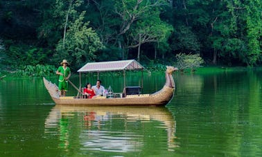 Louer un bateau-dragon à Siem Reap, Cambodge