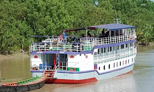 Alugue um barco de passageiros em Khulna, Bangladesh