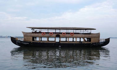 Aluguel de barcos tradicionais em Kochi, Kerala