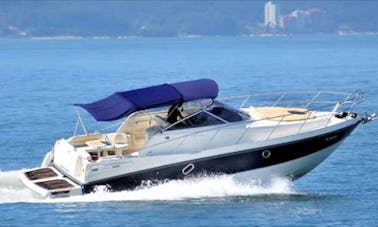 Explore Puerto Vallarta, Mexico by a Motor Yacht Charter