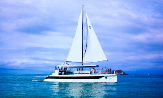 Luxury ''Tom Cat II'' Cruising Catamaran in Flamingo, Costa Rica