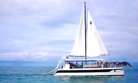 Luxury ''Tom Cat II'' Cruising Catamaran in Flamingo, Costa Rica