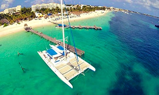 Enjoy 75' Catamaran Charter in Cancún, Quintana Roo