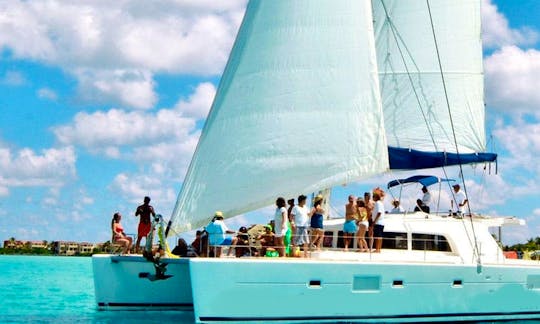 Cruising Catamaran Charter for up to 99 people in Quintana Roo, Mexico
