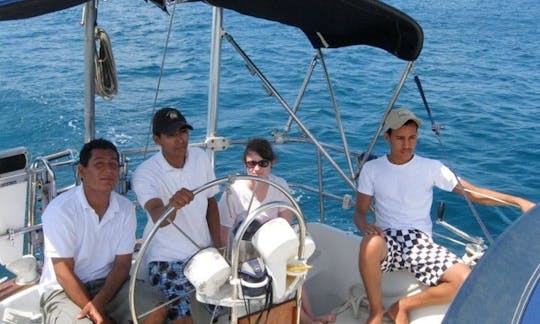 Monohull Charter in San Juan del Sur, Nicaragua