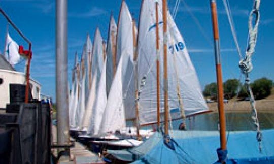 Rent a Falcon Poly Val Open Sailboat in Kinrooi, Belgium
