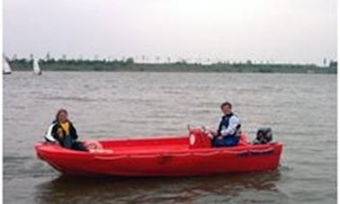 Rent the 16ft Yak 8 Red Motor Boat in Kinrooi, Belgium