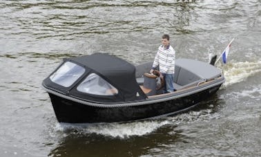 Hire the 18ft Nicki Boat in Kinrooi, Belgium